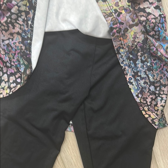 Reebok Black Leggings Athletic Bottoms - Picture 5 of 6